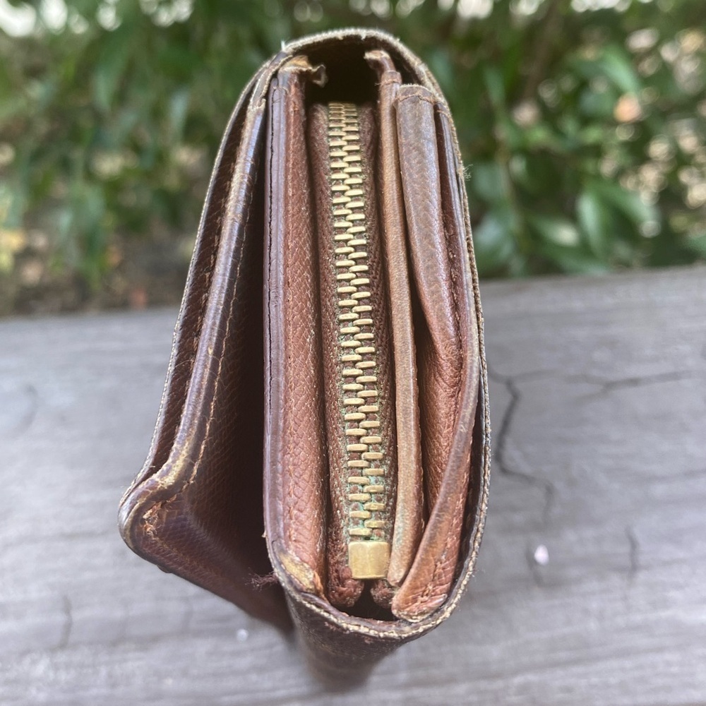 Louis Vuitton Monogram Tresor Vintage Wallet - Picture 4 of 16